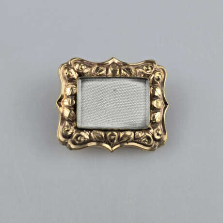 Antike Brosche - Gelbgold 375/000 (9 K), rechtecki… - фото 1 Antike Brosche - Gelbgold 375/000 (9 K), rechtecki… - фото 1