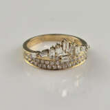 Goldring - Gelbgold 750/000 (18 K), Besatz mit Dia… - photo 1