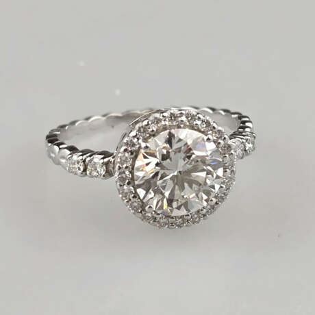 Diamantring in Weißgold - 585/000 (14 K), zentrale… - фото 2 Diamantring in Weißgold - 585/000 (14 K), zentrale… - фото 2