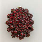 Antiker Kleiderclip mit Granatbesatz - antikes Sch… - фото 1