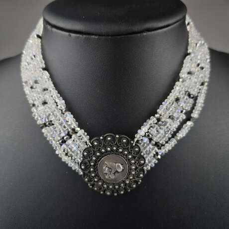 Mondstein-Collier mit Silberschließe - 5 Stränge k… - фото 1 Mondstein-Collier mit Silberschließe - 5 Stränge k… - фото 1