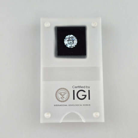 Loser blauer Diamant von 3,56 ct. mit Lasersignatu… - photo 2