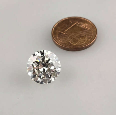 Loser Diamant von 5,02 ct. mit Lasersignatur - Lab… - фото 1 Loser Diamant von 5,02 ct. mit Lasersignatur - Lab… - фото 1