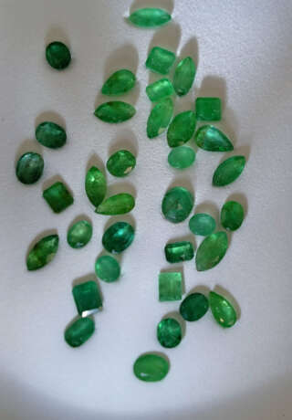 Konvolut lose Smaragde - 35 Stück, natürliche Smar… - фото 1