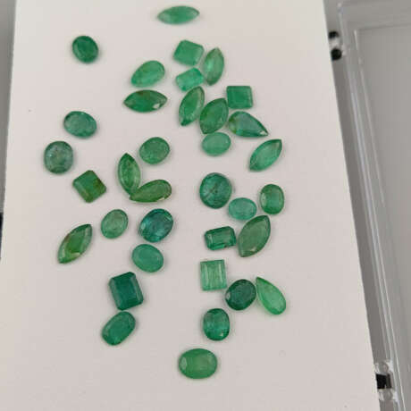 Konvolut lose Smaragde - 35 Stück, natürliche Smar… - фото 2