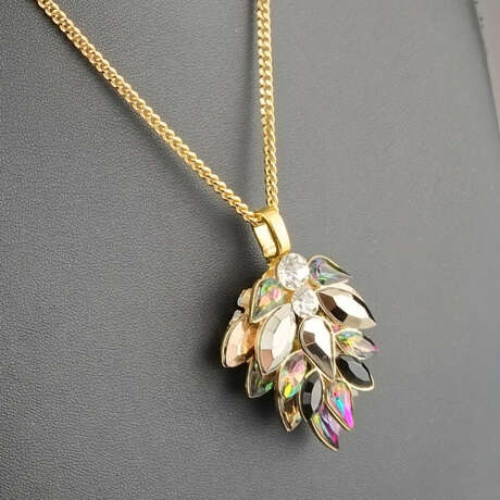 Vintage-Collierkette - goldfarbenes Metall, großer… - фото 1