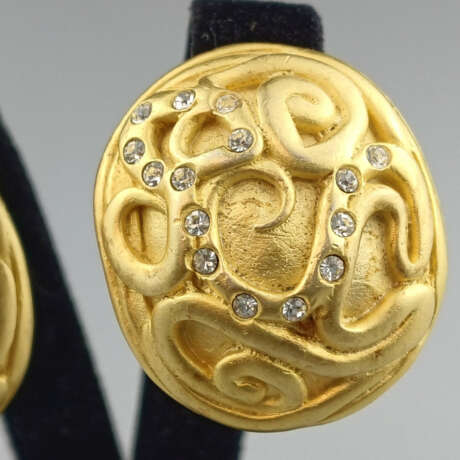 Ein Paar Vintage-Ohrclips - goldfarbenes Metall, o… - photo 2