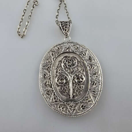 Großer Vintage-Silberanhänger mit Kette - Anhänger… - фото 2