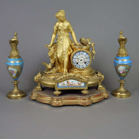 3- teilige Pendulengarnitur - Frankreich, 2. Hälft… - photo 1 3- teilige Pendulengarnitur - Frankreich, 2. Hälft… - photo 1