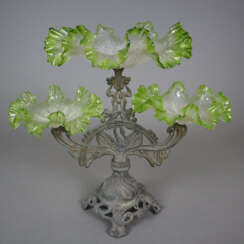 Jugendstil-Tafelaufsatz - wohl Böhmen, um 1900, du…