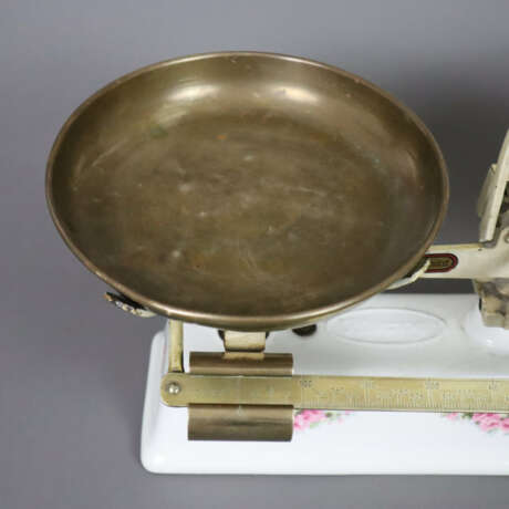 Küchenwaage - um 1910/20, Firma Herzog, Max Roesle… - photo 2 Küchenwaage - um 1910/20, Firma Herzog, Max Roesle… - photo 2