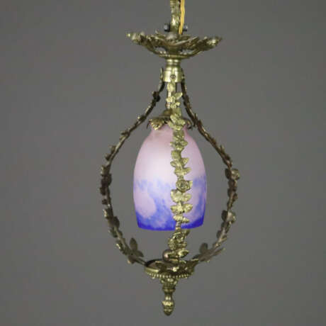 Jugendstil-Deckenleuchte - 20. Jh., satiniertes Gl… - photo 2