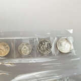 Sieben Silbermünzen zu den Olympischen Spielen 198… - фото 2