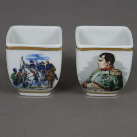 Ein Paar Schnapsbecher mit Napoleon-Motiven - Limo… - фото 1