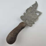 Ziermesser - aufwändig dekorierte figürliche Eisen… - photo 1
