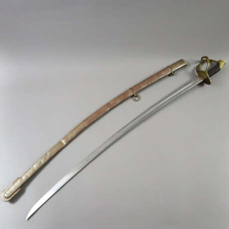 Säbel - gebogene Rückenklinge, beidseitig gekehlt,… - photo 1 Säbel - gebogene Rückenklinge, beidseitig gekehlt,… - photo 1