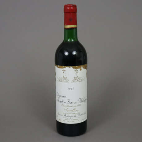 Wein - Château Mouton Baron Philippe 1974, Baron P… - photo 1 Wein - Château Mouton Baron Philippe 1974, Baron P… - photo 1