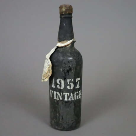 Vintage Port - 1957 Feuerheerd's Vintage Port, Por… - фото 1 Vintage Port - 1957 Feuerheerd's Vintage Port, Por… - фото 1