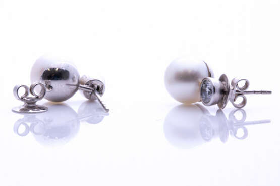 Perl-Diamant-Ohrringe von Schoeffel - photo 4 Perl-Diamant-Ohrringe von Schoeffel - photo 4