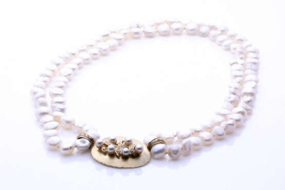 Buton-Perlencollier - photo 1 Buton-Perlencollier - photo 1