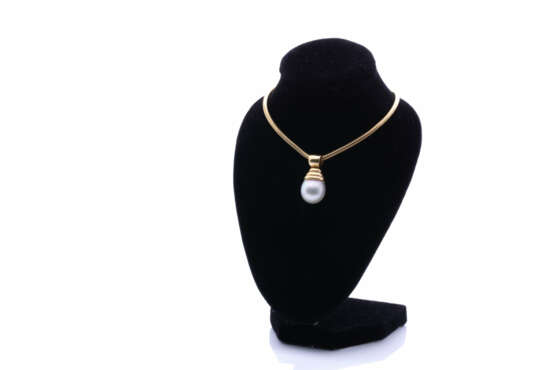 Collier mit Zuchtperl-Anhänger - фото 2 Collier mit Zuchtperl-Anhänger - фото 2