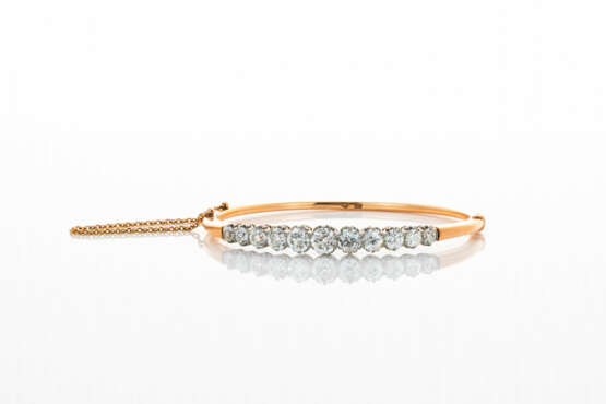 Historischer Diamant-Armreif - photo 1 Historischer Diamant-Armreif - photo 1