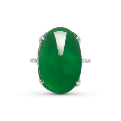 CARVIN FRENCH JADEITE AND DIAMOND RING - photo 1