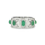 EMERALD AND DIAMOND BANGLE - фото 1