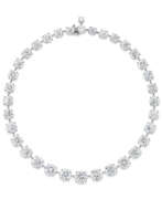 Halsketten. DIAMOND RIVI&#200;RE NECKLACE