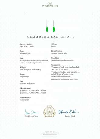 JADEITE AND DIAMOND EARRINGS - photo 2