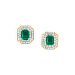 VAN CLEEF &amp; ARPELS &#39;BRAHMS&#39; EMERALD AND DIAMOND EARRINGS