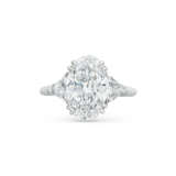 HARRY WINSTON DIAMOND RING - photo 1