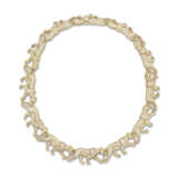 CARTIER DIAMOND AND EMERALD `PANTH&#200;RE` NECKLACE - photo 1