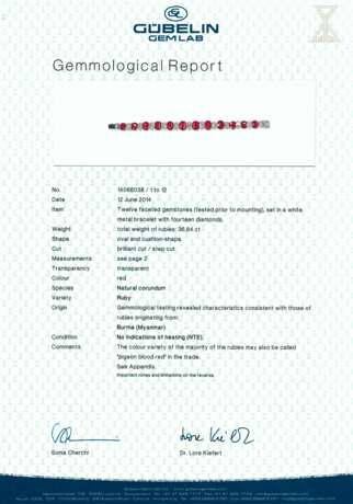 AN EXCEPTIONAL RUBY AND DIAMOND BRACELET - фото 5