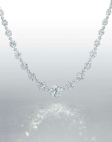 AN IMPORTANT DIAMOND RIVI&#200;RE NECKLACE - Foto 3