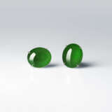 PAIR OF IMPORTANT JADEITE EARRINGS - photo 1