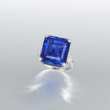 SAPPHIRE AND DIAMOND RING - photo 1