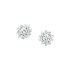 HARRY WINSTON DIAMOND EARRINGS