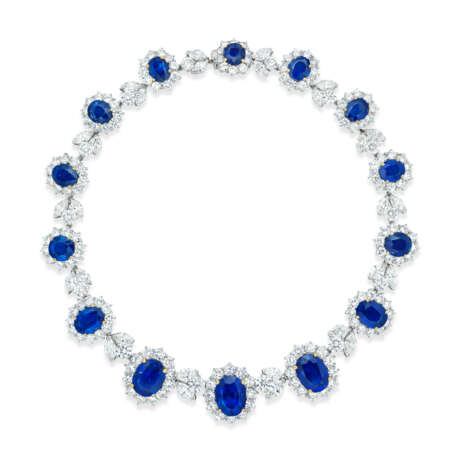SET OF SAPPHIRE AND DIAMOND JEWELLERY - photo 2