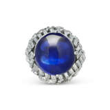 SET OF SAPPHIRE AND DIAMOND JEWELLERY - фото 2