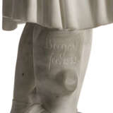 A girl in a thoughtful pose - photo 4