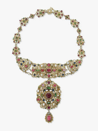 A necklace and a pair of drop earrings with pearls, sapphires, peridots, pink sapphires, and garnets - фото 2