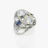 A ring with 2 old-European-cut diamonds and a sapphire - фото 1