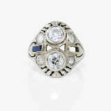 A ring with 2 old-European-cut diamonds and a sapphire - фото 2