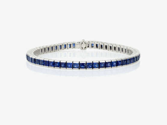 A Rivière bracelet with sapphires - фото 1 A Rivière bracelet with sapphires - фото 1