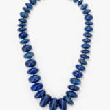 A lapis lazuli necklace - фото 2