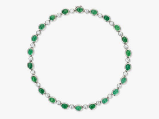 A necklace and bangle with brilliant-cut diamonds and emeralds - фото 2 A necklace and bangle with brilliant-cut diamonds and emeralds - фото 2