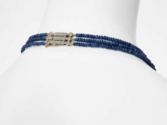 A three-strand Collier-de-chien made of sapphire rondelles with brilliant-cut diamonds - photo 3 A three-strand Collier-de-chien made of sapphire rondelles with brilliant-cut diamonds - photo 3