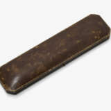 A natural pearl necklace set with fancy light yellow Briolette-cut diamonds of 16 carats - фото 4