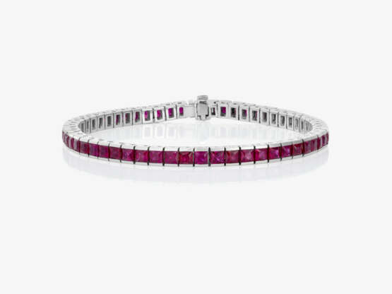 A Rivière bracelet with rubies - фото 1